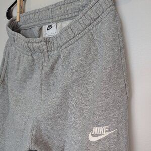 Nike Sweatpants Womens Gray Club Fleece Mid Rise Tapered Joggers Sweats - SIZE S
